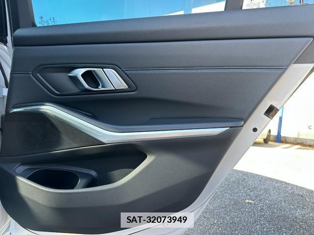Bmw 3 SERIES 2020-06 7803609-17