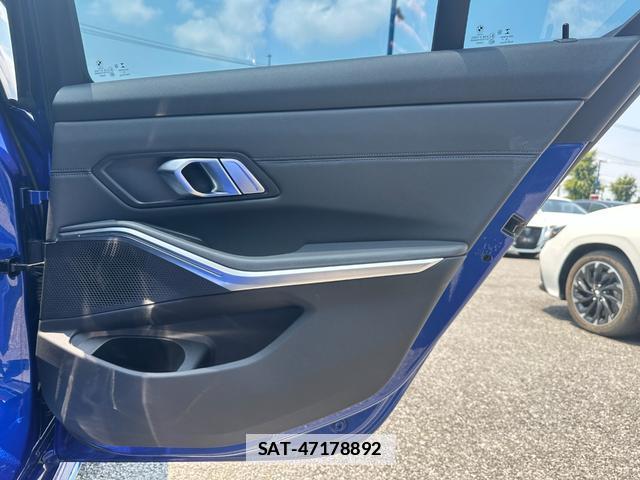 Bmw 3 SERIES 2019-05 7803620-18