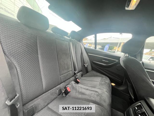 Bmw 3 SERIES 2018-03 7804169-4