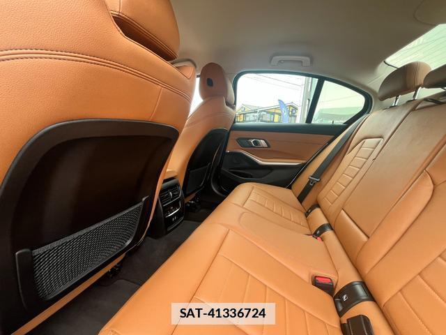 Bmw 3 SERIES 2021-06 7804170-3