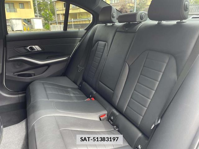 Bmw 3 SERIES 2023-04 7805055-16