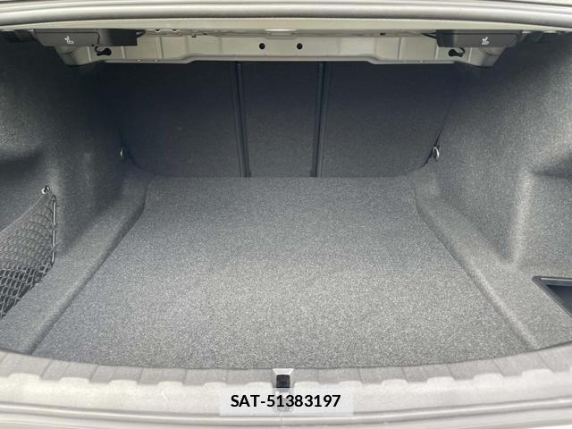 Bmw 3 SERIES 2023-04 7805055-18