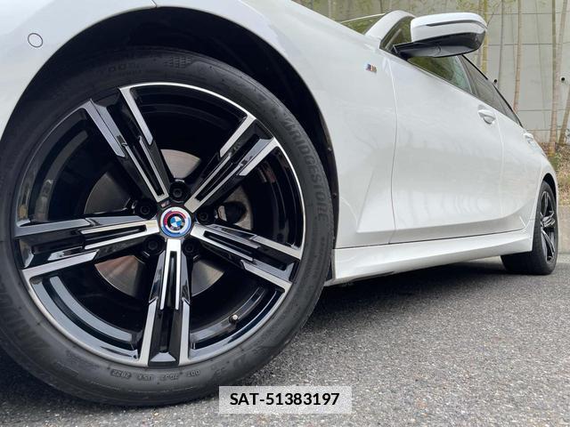 Bmw 3 SERIES 2023-04 7805055-3