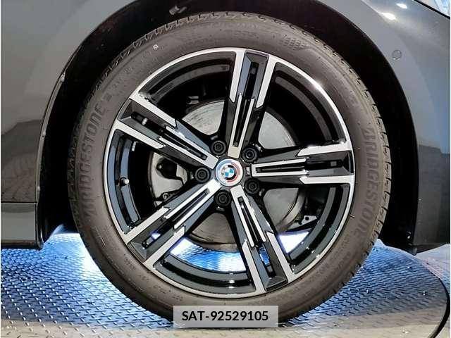 Bmw 3 SERIES 2023-04 7809731-12