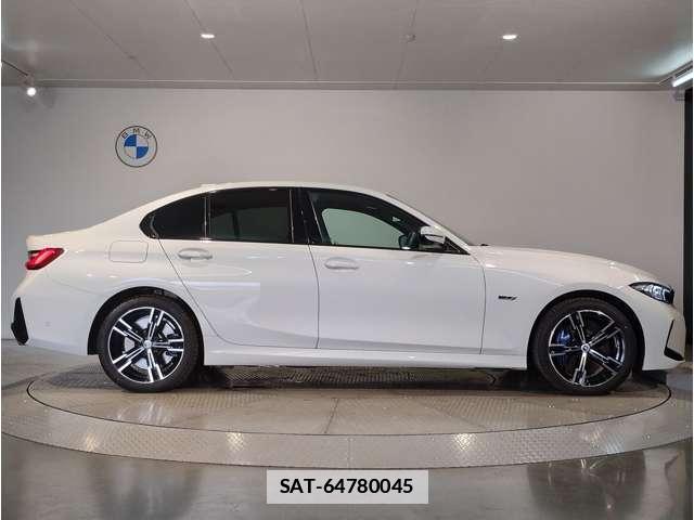 Bmw 3 SERIES 2023-06 7809734-2
