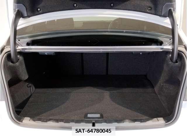 Bmw 3 SERIES 2023-06 7809734-5