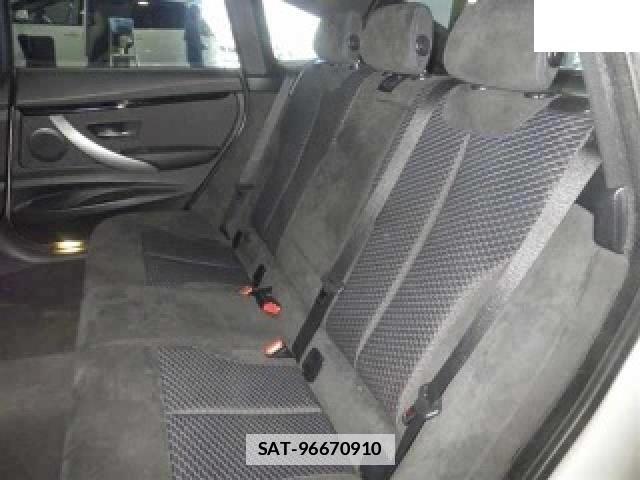 Bmw 3 SERIES 2016-06 7811189-4