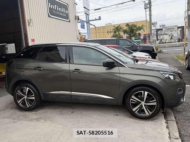 Peugeot 3008 2017-06 7797161-11