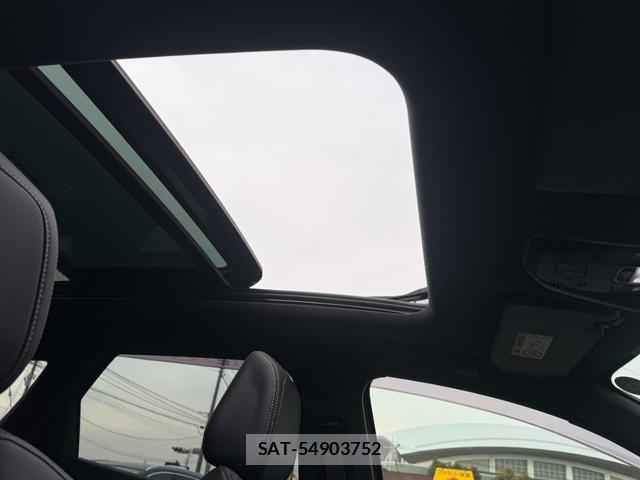 Peugeot 3008 2018-06 7808779-19