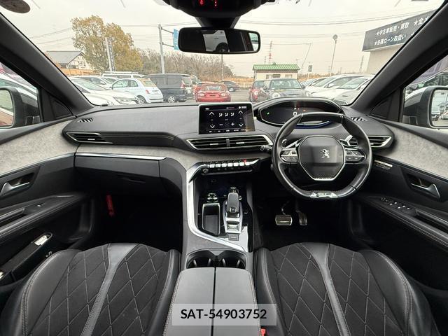 Peugeot 3008 2018-06 7808779-3