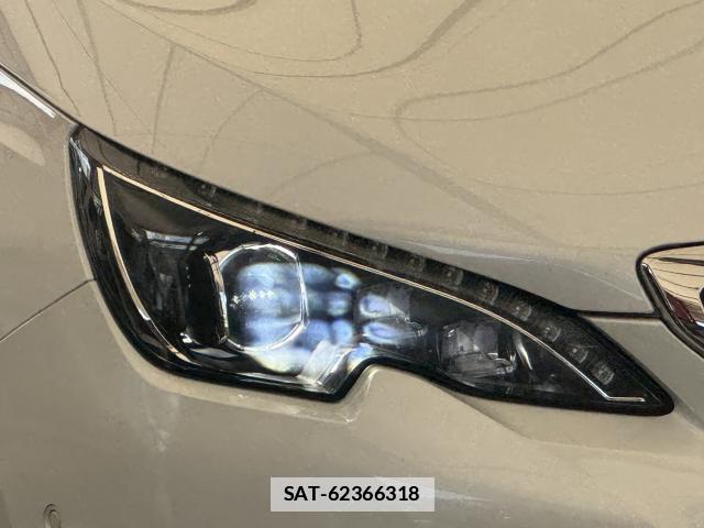 Peugeot 308 2018-06 7797883-7