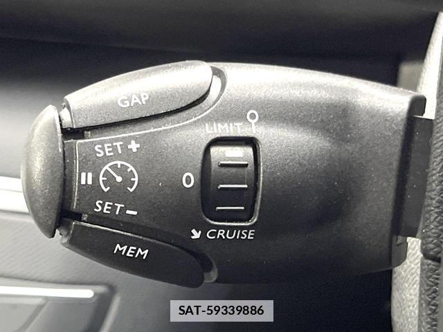 Peugeot 308 2019-06 7804951-3
