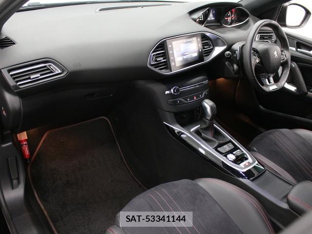 Peugeot 308 2015-11 7806753-10