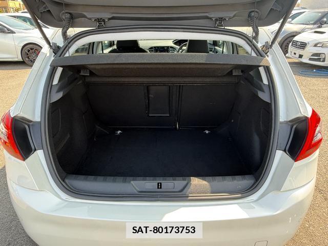 Peugeot 308 2021-02 7808789-15