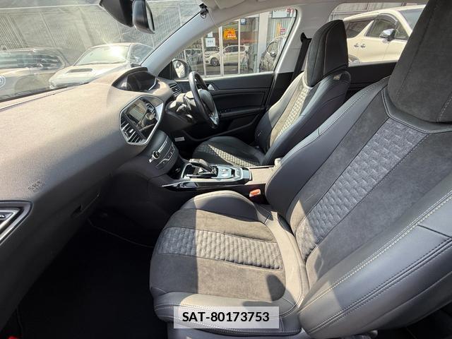 Peugeot 308 2021-02 7808789-16