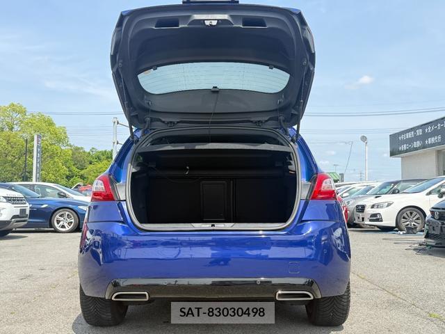 Peugeot 308 2015-11 7808811-14