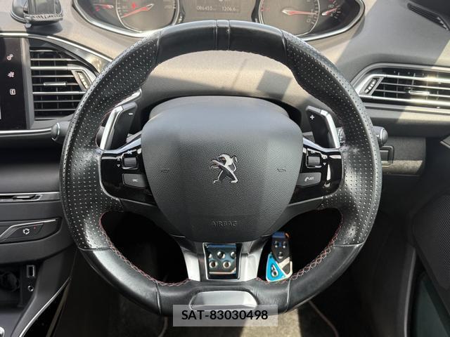 Peugeot 308 2015-11 7808811-18
