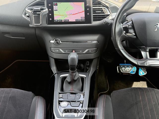 Peugeot 308 2015-11 7808811-19