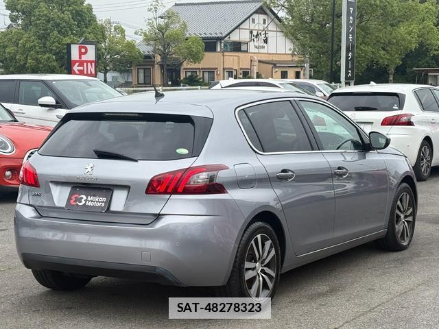 Peugeot 308 2019-05 7808815-11