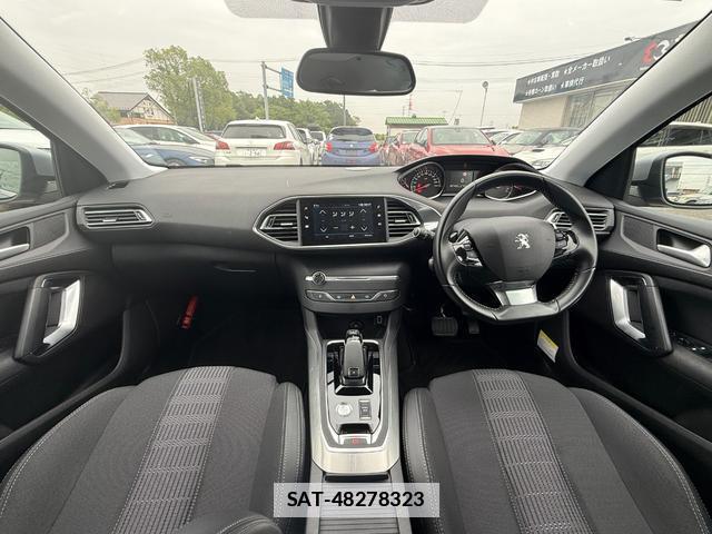 Peugeot 308 2019-05 7808815-3