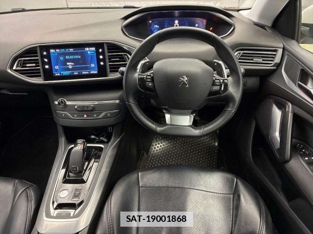 Peugeot 308 2021-09 7810959-2