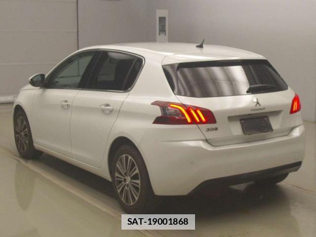 Peugeot 308 2021-09 7810959-5
