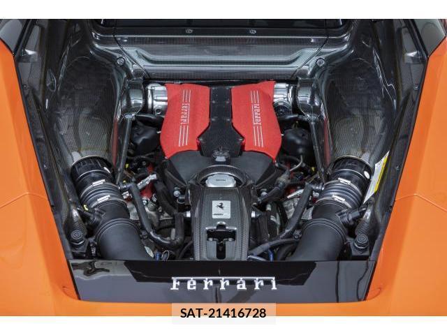Ferrari 488 GTB 2017-10 7801780-14