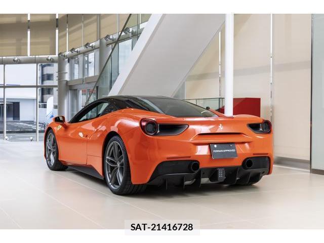 Ferrari 488 GTB 2017-10 7801780-6