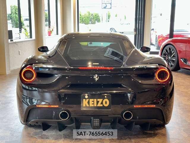 Ferrari 488 GTB 2018-02 7806688-13