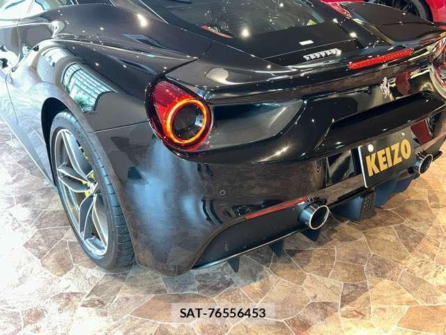 Ferrari 488 GTB 2018-02 7806688-14