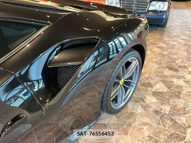 Ferrari 488 GTB 2018-02 7806688-15