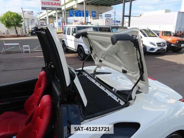 Ferrari 488 Spider 2016-06 7794651-17