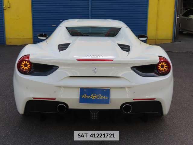 Ferrari 488 Spider 2016-06 7794651-19