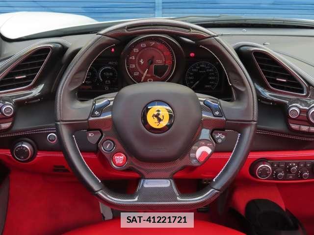 Ferrari 488 Spider 2016-06 7794651-2