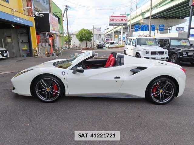 Ferrari 488 Spider 2016-06 7794651-4