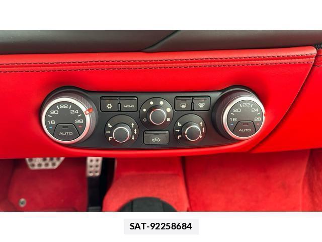 Ferrari 488 Spider 2016-06 7794838-12