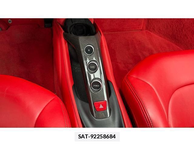 Ferrari 488 Spider 2016-06 7794838-13