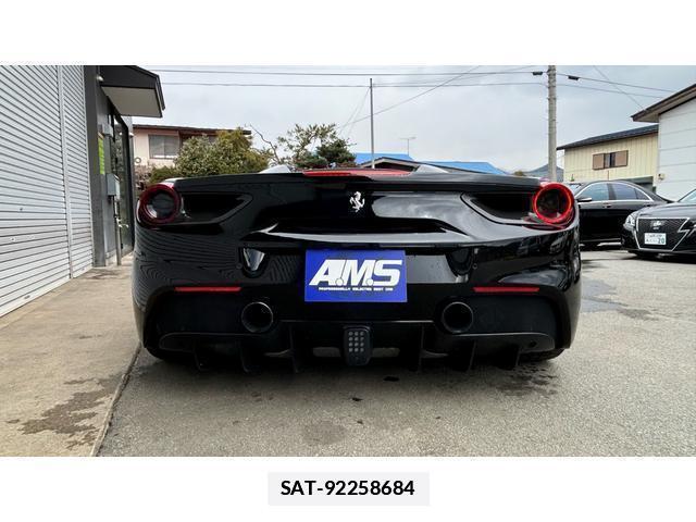 Ferrari 488 Spider 2016-06 7794838-5