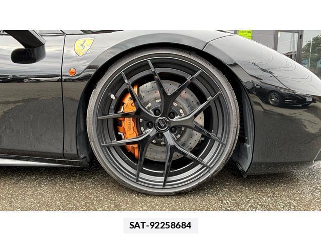 Ferrari 488 Spider 2016-06 7794838-6