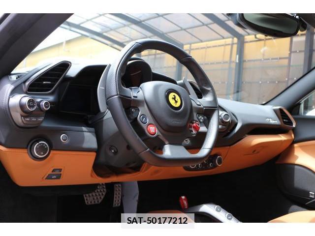 Ferrari 488 Spider 2019-06 7799746-2