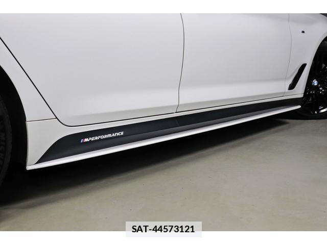 Bmw 5 SERIES 2017-07 7802304-7