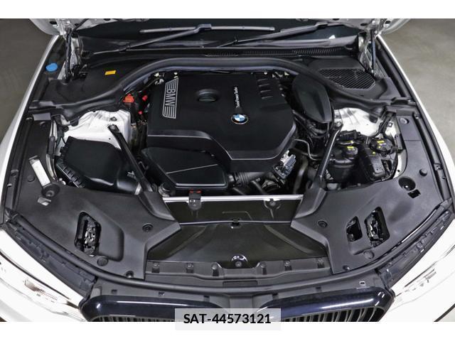 Bmw 5 SERIES 2017-07 7802304-9