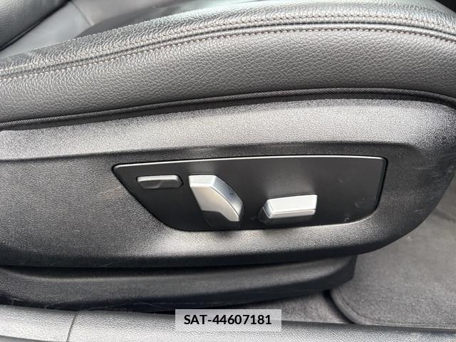 Bmw 5 SERIES 2021-02 7804151-10