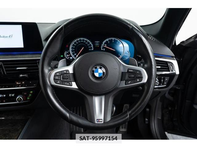 Bmw 5 SERIES 2018-10 7807073-16