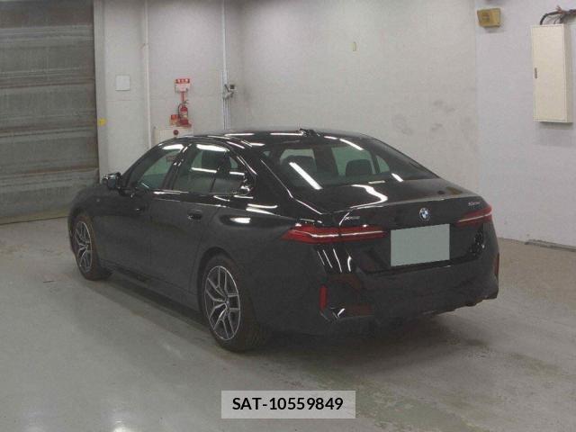 Bmw 5 SERIES 2024-05 7809199-1