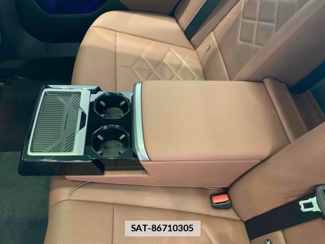 Bmw 5 SERIES 2025-10 7809737-11