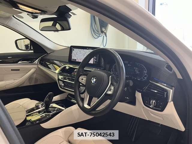Bmw 5 SERIES 2021-04 7810177-1