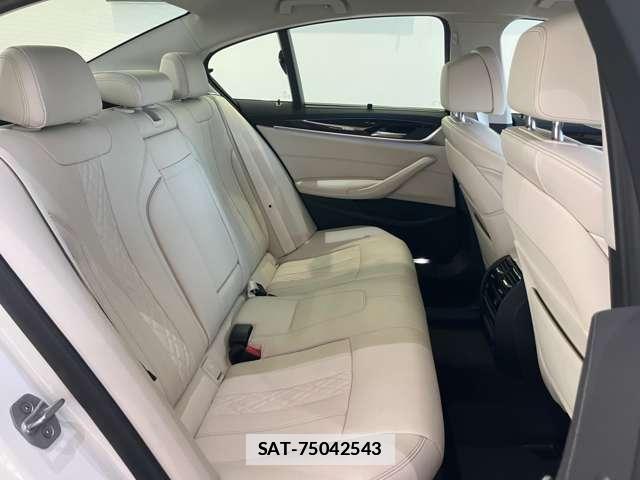 Bmw 5 SERIES 2021-04 7810177-5