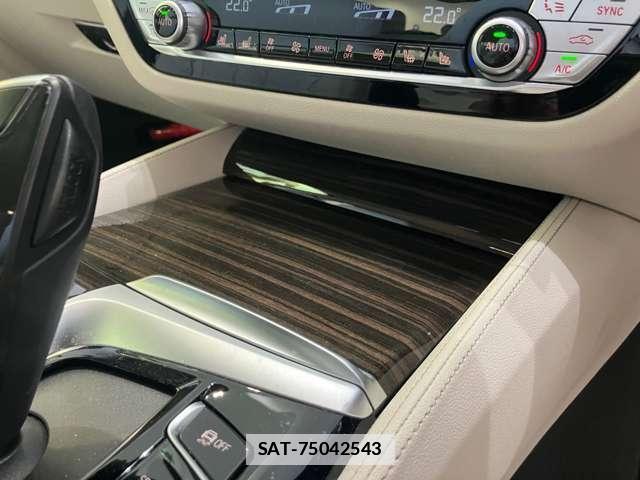 Bmw 5 SERIES 2021-04 7810177-8