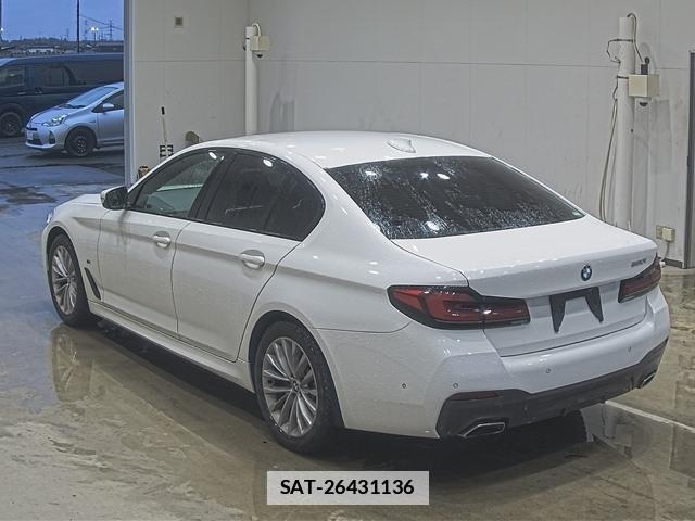 Bmw 5 SERIES 2021-03 7810360-1